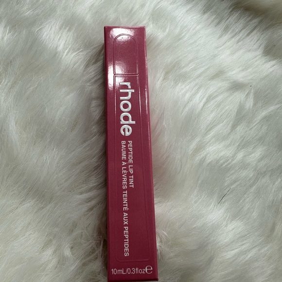 Rhode Peptide Lip Tint - Salty Tan - Picture 10 of 10